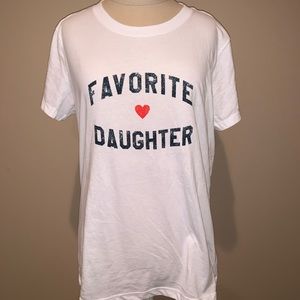 “Favorite daughter” tee shirt. Size: S